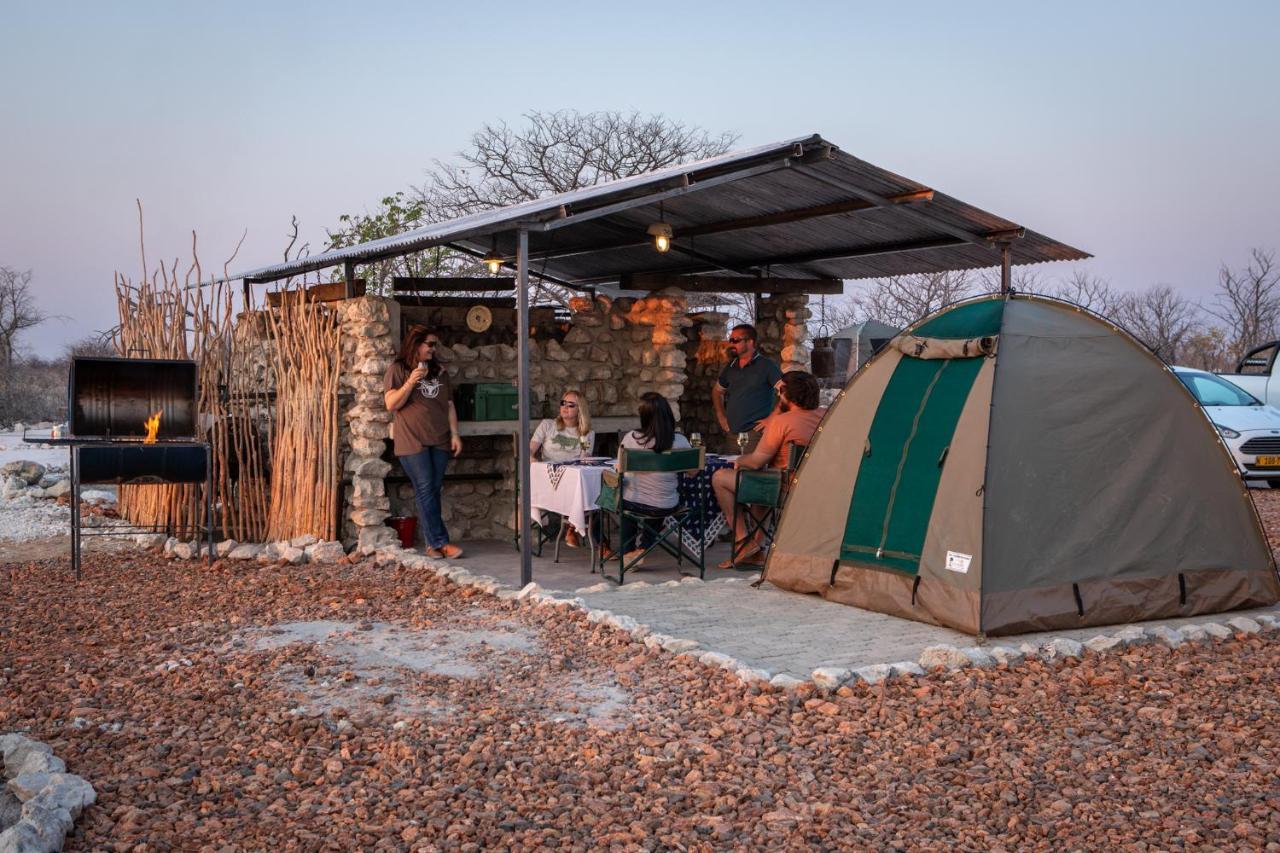 Etosha Trading Post Campsite Ξενοδοχείο Okaukuejo Εξωτερικό φωτογραφία